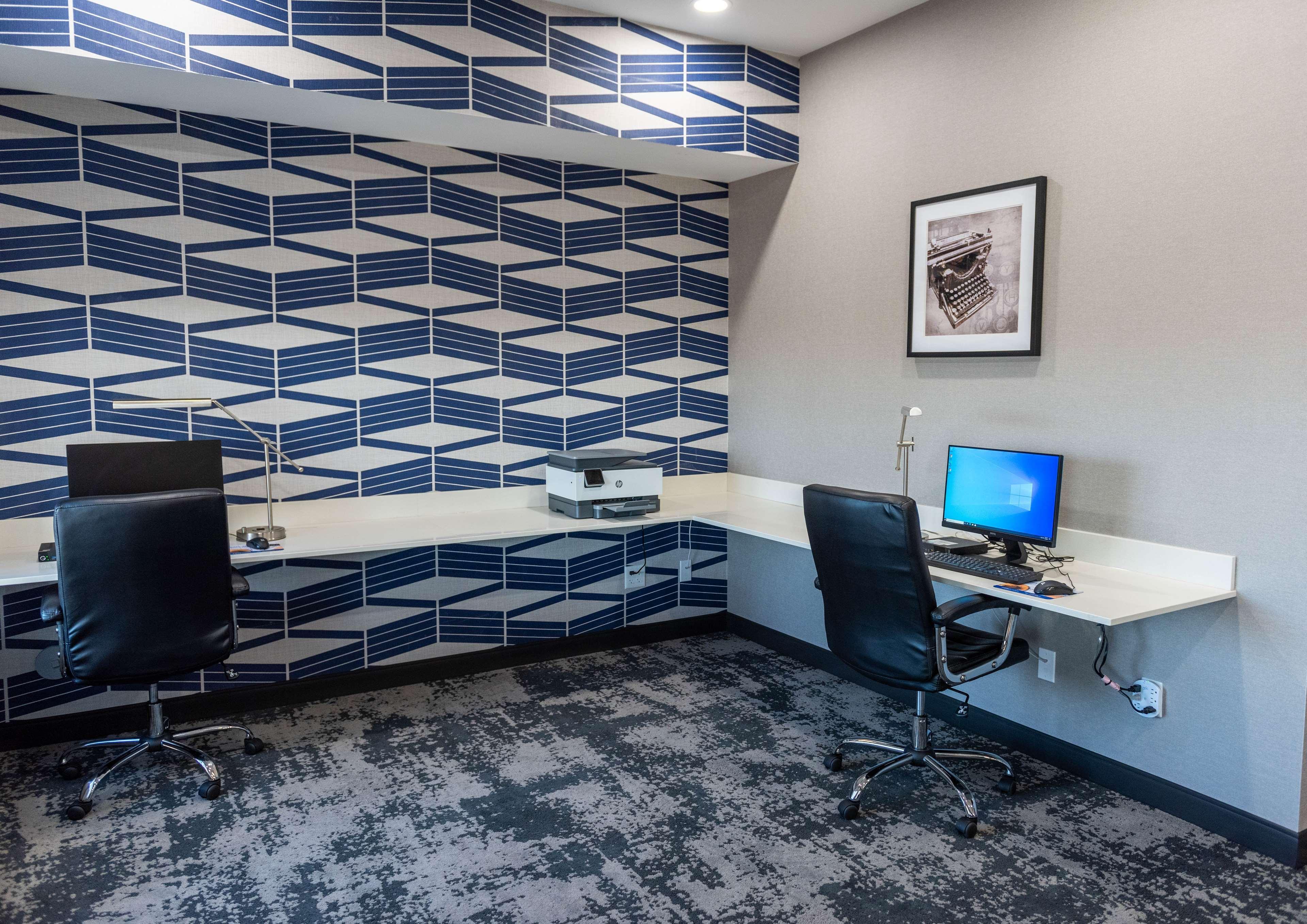 Best Western Premier Executive Residency Medicine Hat Exteriér fotografie