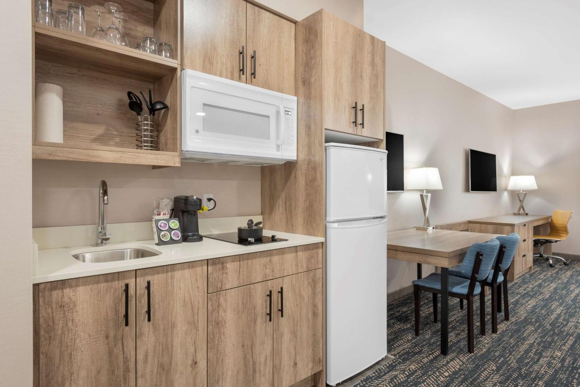 Best Western Premier Executive Residency Medicine Hat Exteriér fotografie